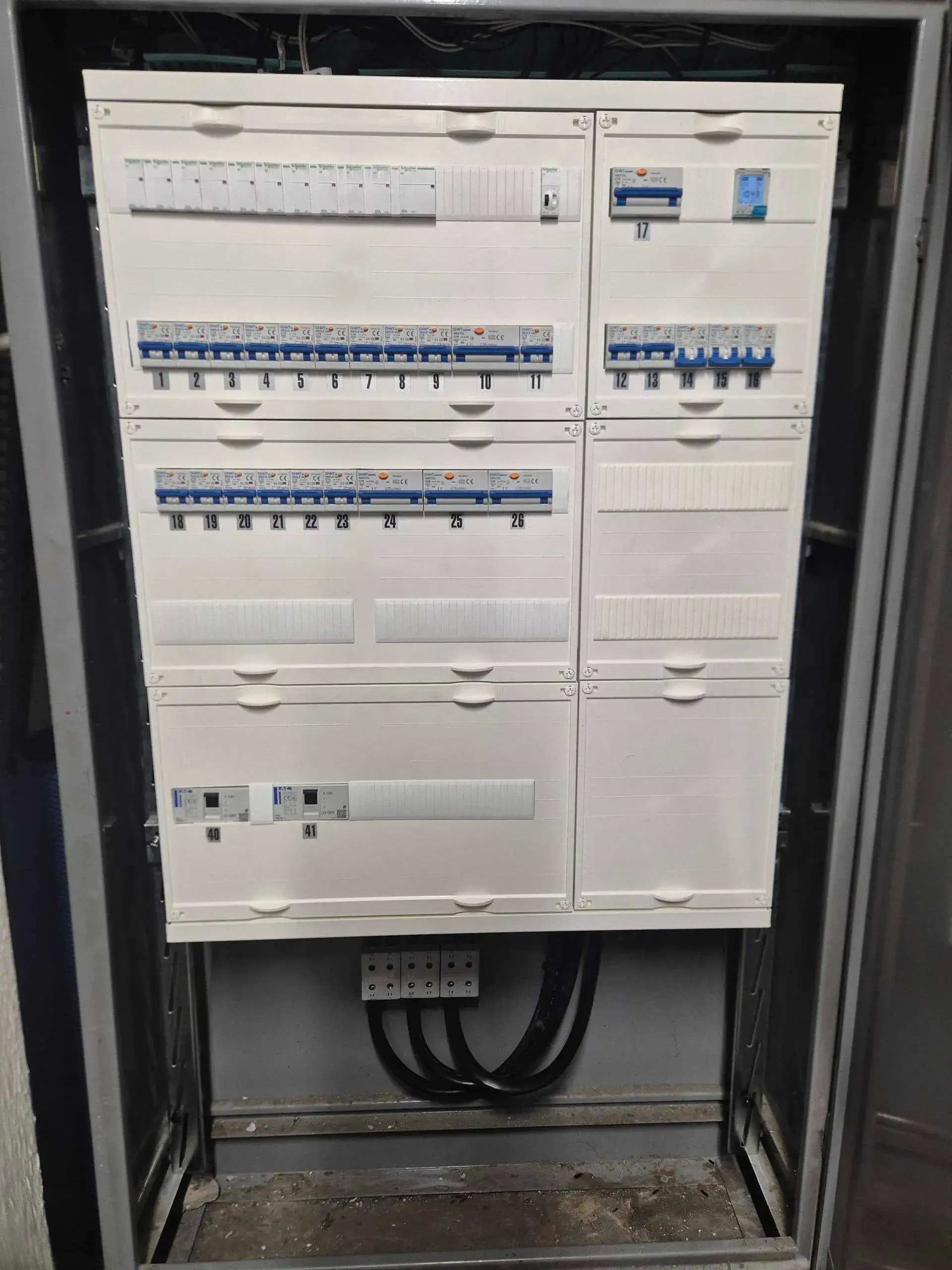 Solceller på taket: Trenger du ny el-tavle?